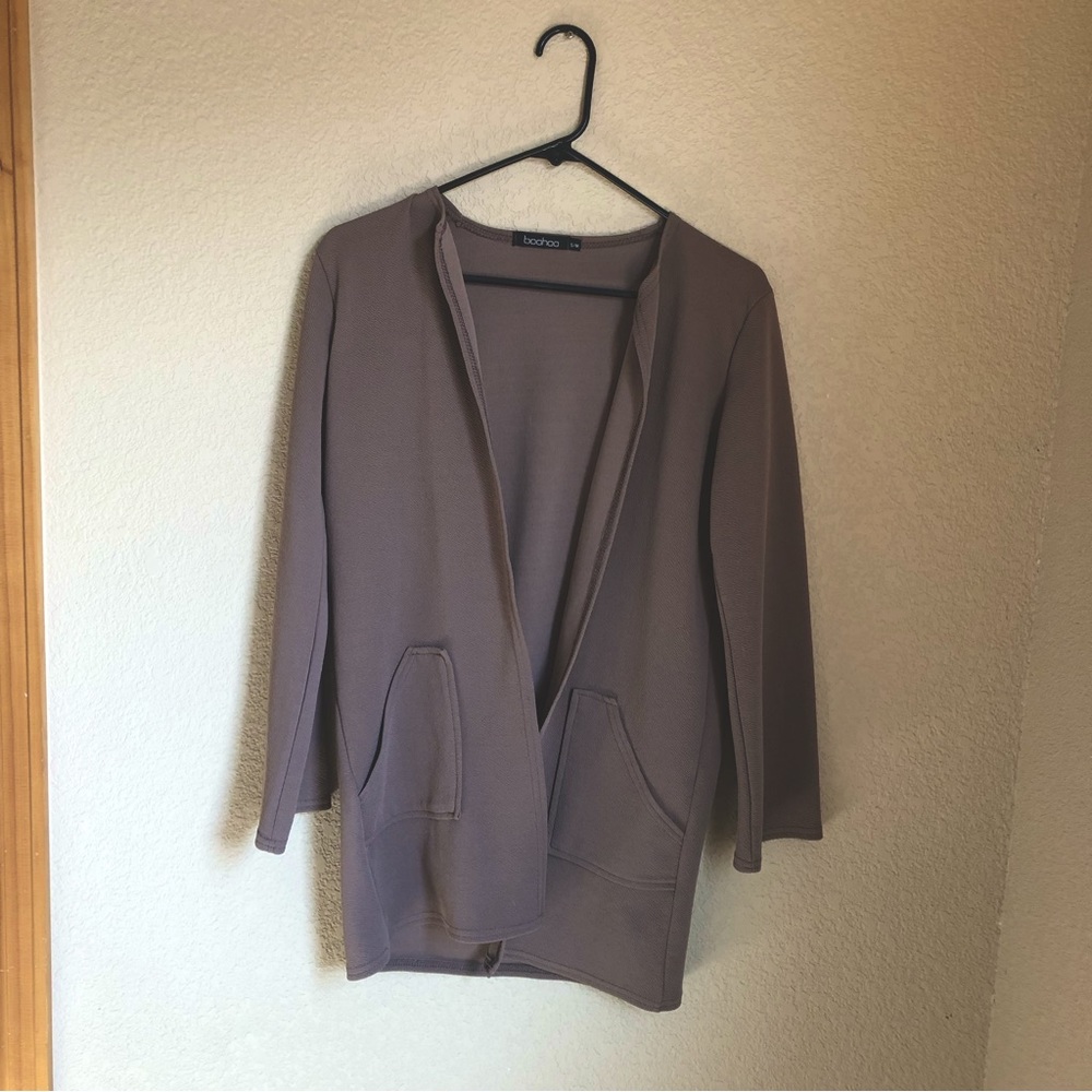 3/$20 Boohoo Quartersleeve Blazer